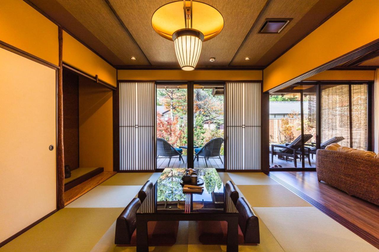 Tsuta Onsen Ryokan โทวาดะ ภายนอก รูปภาพ