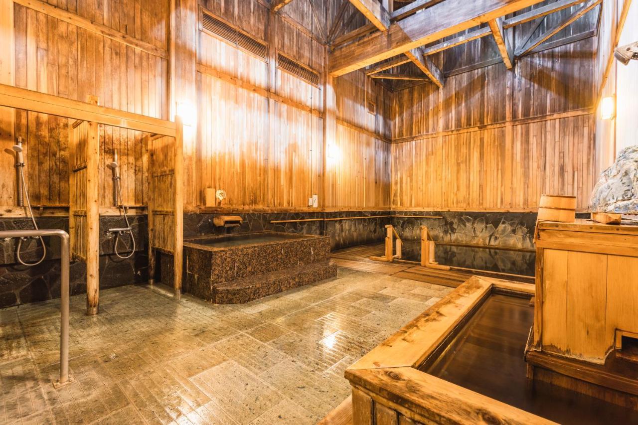Tsuta Onsen Ryokan โทวาดะ ภายนอก รูปภาพ