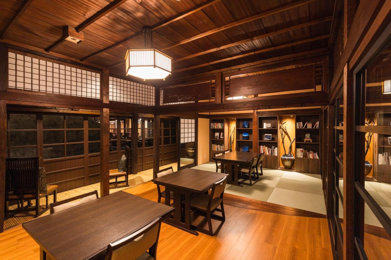 Tsuta Onsen Ryokan โทวาดะ ภายนอก รูปภาพ