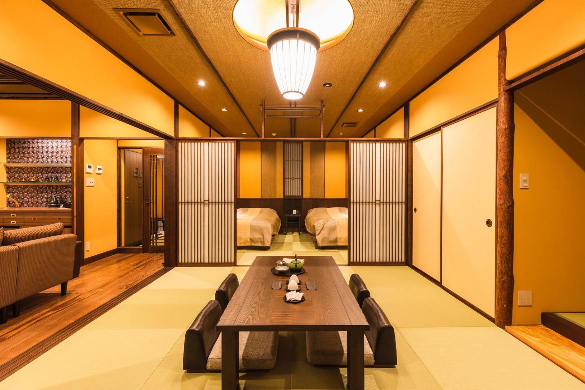 Tsuta Onsen Ryokan โทวาดะ ภายนอก รูปภาพ
