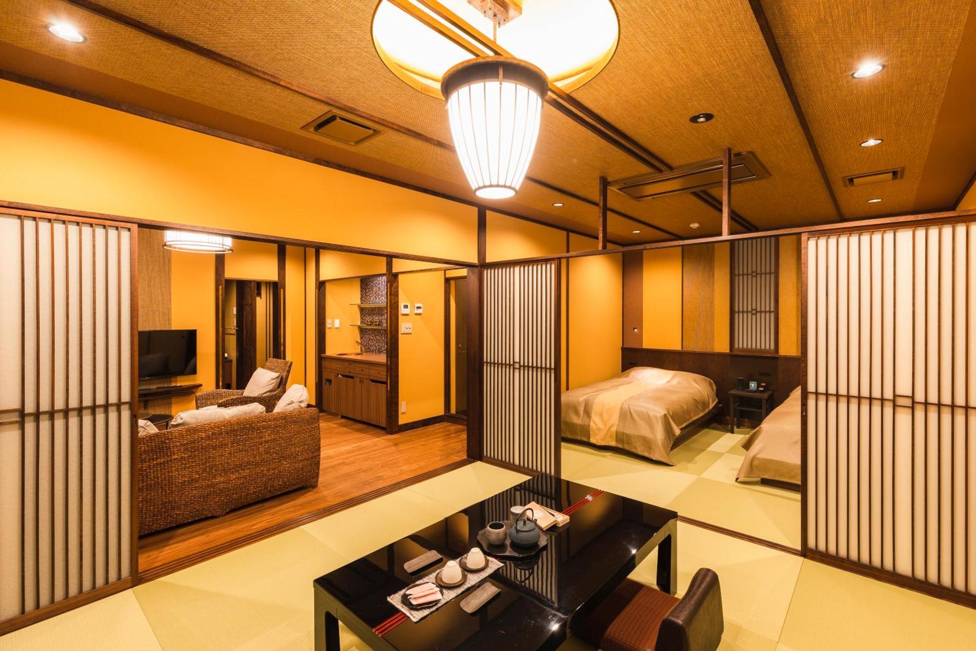 Tsuta Onsen Ryokan โทวาดะ ภายนอก รูปภาพ
